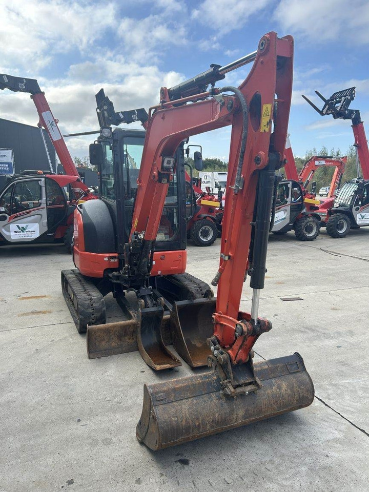 Kubota U36-4 (7398) - Mini pelle: photos 4 Kubota U36-4 (7398) - Mini pelle: photos 4
