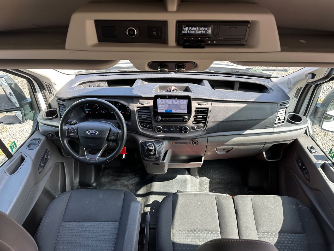 Ford Transit (Klima*PDC Vo+Hi*18 Sitze) - Minibus, Transport de personnes: photos 5 Ford Transit (Klima*PDC Vo+Hi*18 Sitze) - Minibus, Transport de personnes: photos 5