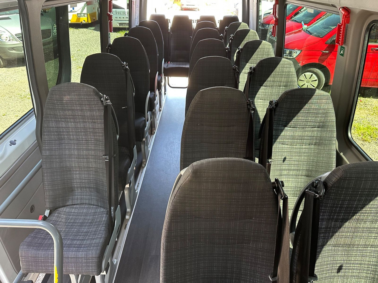 Mercedes-Benz Sprinter 516 CDi 45LL (DE*Klima*23 Sitze) - Minibus, Transport de personnes: photos 4 Mercedes-Benz Sprinter 516 CDi 45LL (DE*Klima*23 Sitze) - Minibus, Transport de personnes: photos 4