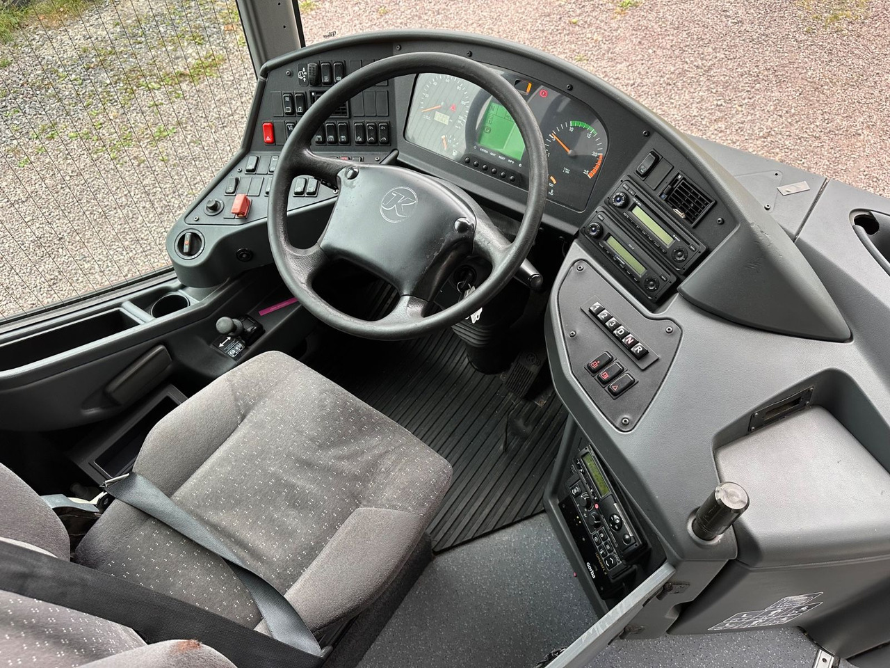 Setra S 417 UL (64 Sitze*Klima) - Bus interurbain: photos 4 Setra S 417 UL (64 Sitze*Klima) - Bus interurbain: photos 4