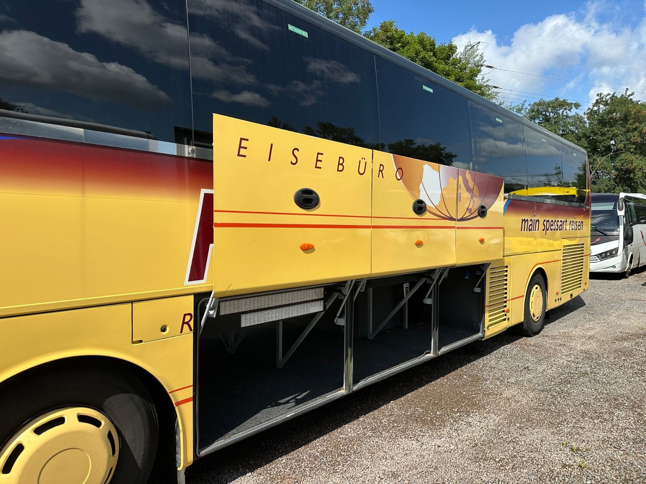 Vanhool TX16 Alicron (TOP*Euro 6) 515 /O350 - Autocar: photos 3 Vanhool TX16 Alicron (TOP*Euro 6) 515 /O350 - Autocar: photos 3